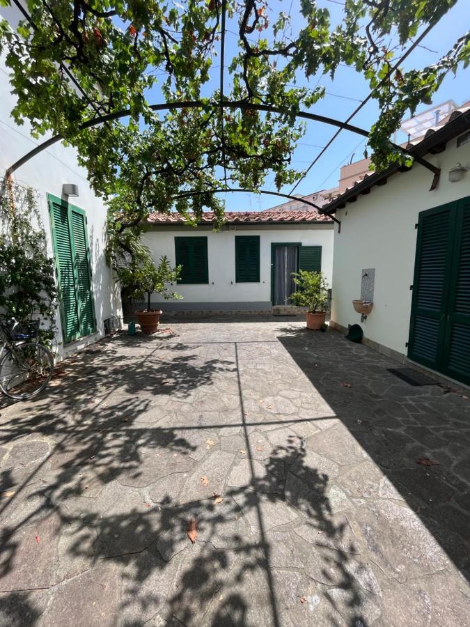 Eremomarino Apartment Livorno Kültér fotó